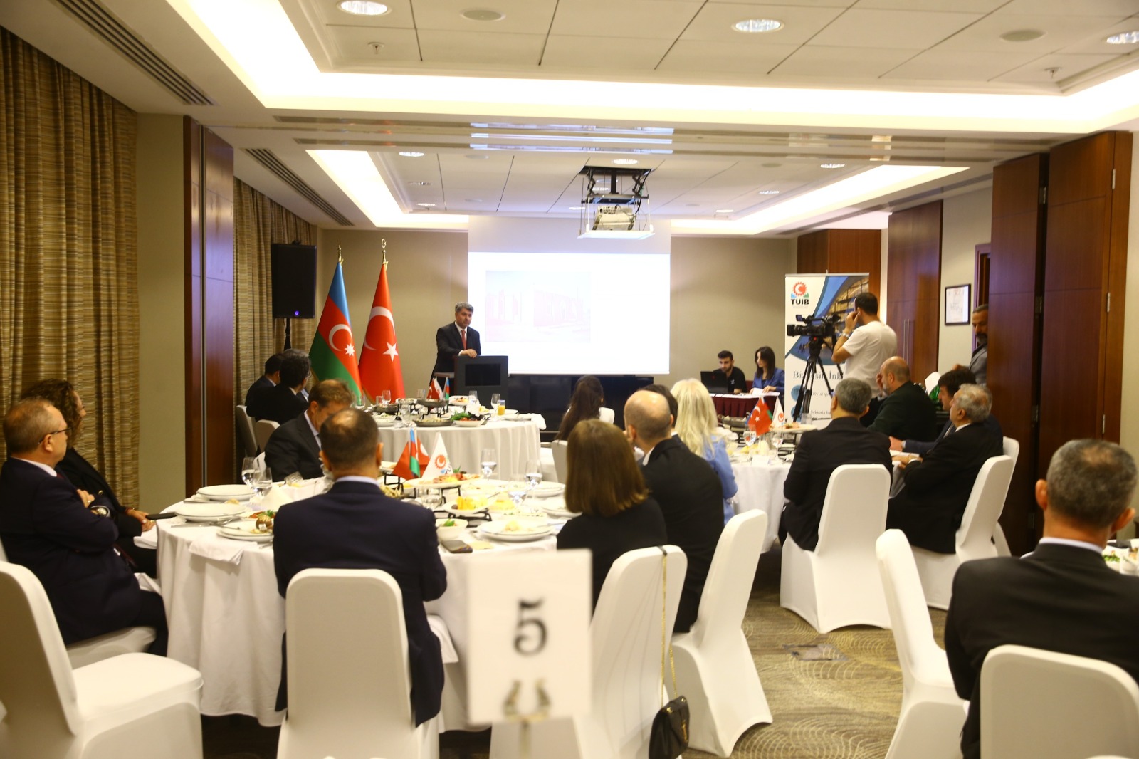 TÜİB-in təşkilatçılığı ilə “Türkiyə–Azərbaycan İş Dünyasında Yeni Üfüqlər” adlı tədbir keçirilib.